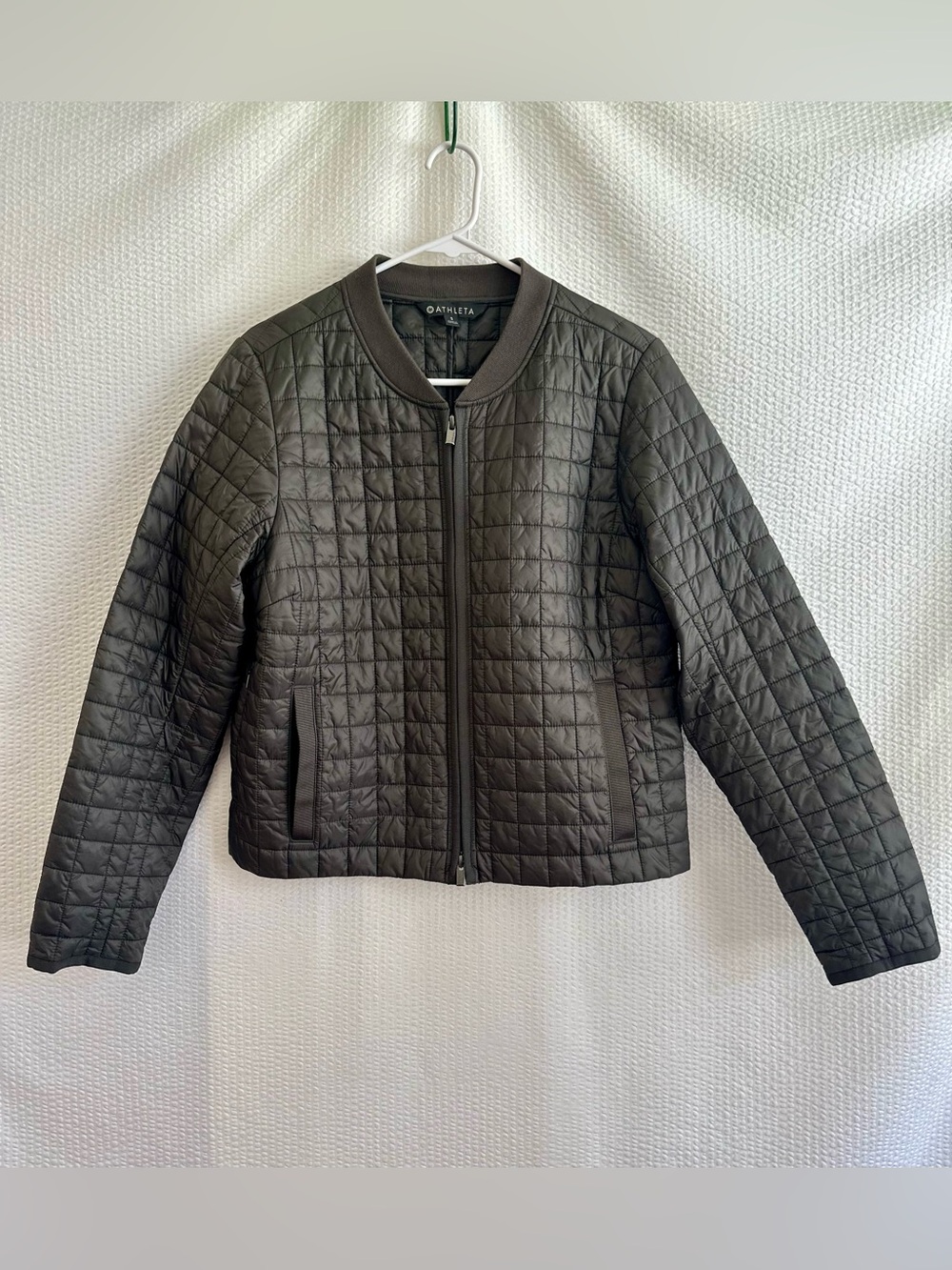 Athleta Quilted Bomber Jacket Dark Olive Lightweight Zip Front Women’s Small